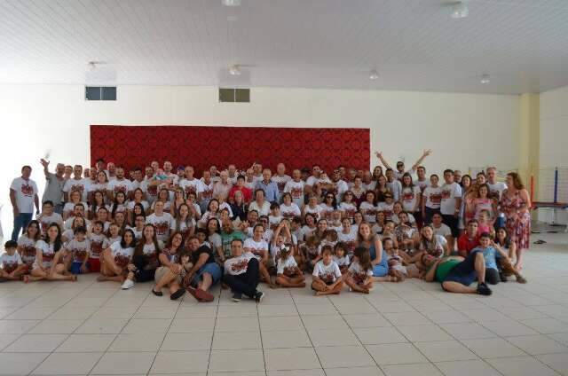 Fam&iacute;lia Crippa de MS n&atilde;o sabe se &eacute; parente de padre, mas busca conex&atilde;o