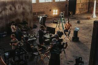 Prêmio de cinema abre inscrições e vai distribuir R$ 18 mil aos vencedores Prêmio de cinema abre inscrições e vai distribuir R$ 18 mil aos vencedores