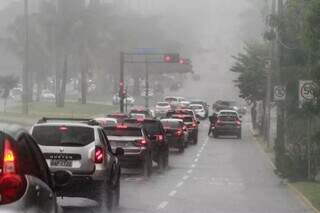 MS est&aacute; sob alerta de tempestade com ventos at&eacute; 100 km/h
