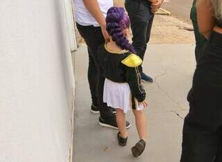 Que K-pop é esse?: show infantil e adiado e frusta famílias na porta de teatro Que K-pop é esse?: show infantil e adiado e frusta famílias na porta de teatro