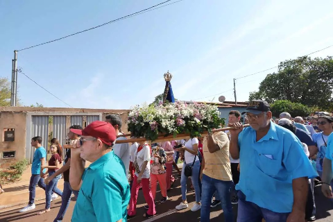 Prociss&otilde;es e missas celebram Dia de Nossa Senhora Aparecida em Campo Grande