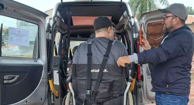 Eleitor com defici&ecirc;ncia pode pedir transporte gratuito para votar no 2&ordm; turno 