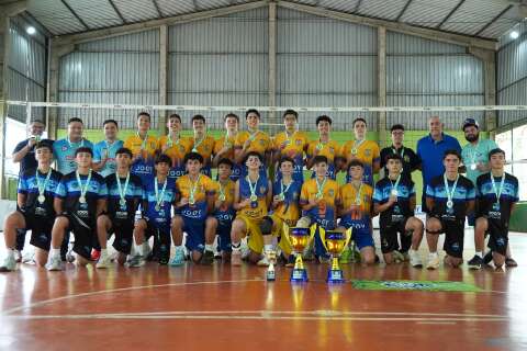 Equipes de Corumb&aacute; e Campo Grande s&atilde;o campe&atilde;s do Estadual Sub-16 de v&ocirc;lei