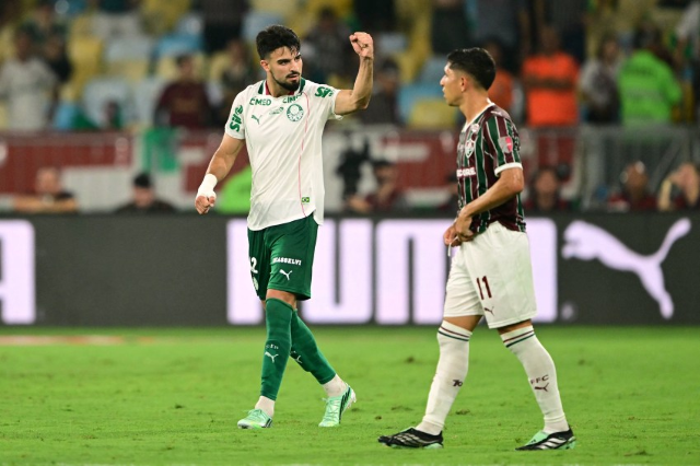 Palmeiras aproveita contra-ataques e derruba Fluminense na Libertadores