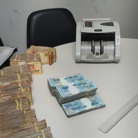 Ap&oacute;s ser pego com R$ 870 mil em dinheiro vivo em MG, empres&aacute;rio &eacute; liberado