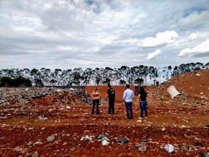 Nova regra pro&iacute;be incluir gastos com lixo no c&aacute;lculo da tarifa de &aacute;gua
