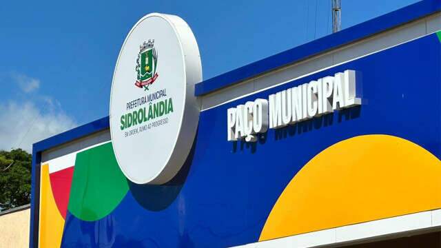 Sidrol&acirc;ndia ter&aacute; de nomear aprovados de 2018 que perderam lugar para tempor&aacute;rios
