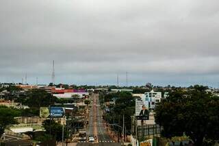 MS tem alerta de tempestade com risco de granizo e ventos de até 100 km/h MS tem alerta de tempestade com risco de granizo e ventos de até 100 km/h