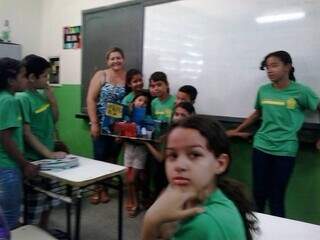 Edione dedicou 31 anos à educação e conquistou carinho de gerações Edione dedicou 31 anos à educação e conquistou carinho de gerações