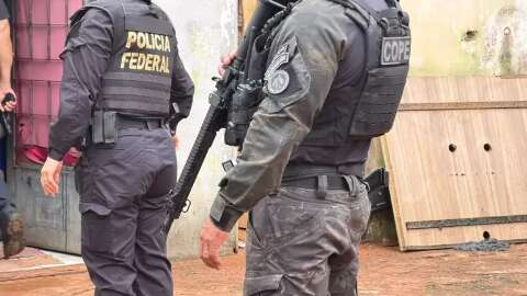  Opera&ccedil;&atilde;o investiga grupo que transportou 24 toneladas de drogas em min&eacute;rio