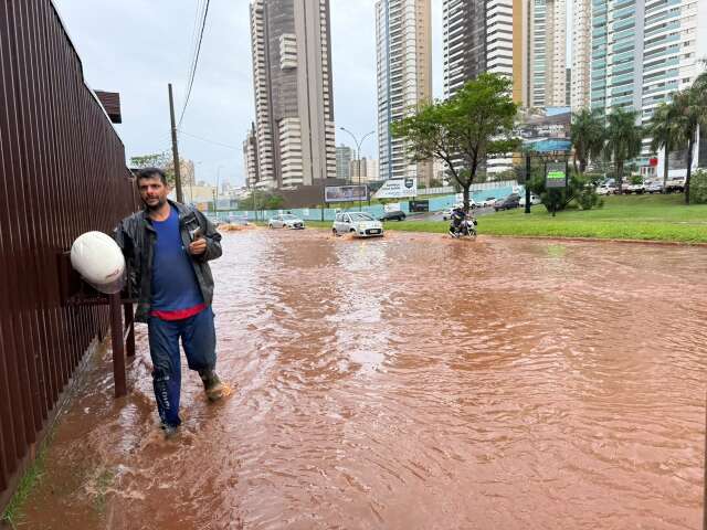 Os alagamentos pioraram no seu bairro nos &uacute;ltimos anos? Vote na enquete
