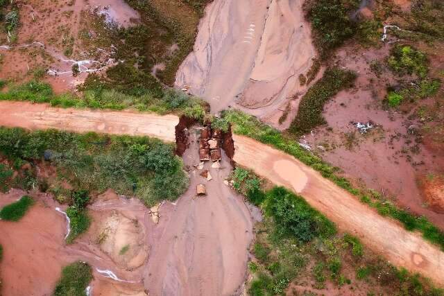 Chuva forte leva acesso e deixa moradores do Nasa Park &ldquo;ilhados&rdquo;