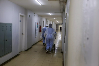 Sem receber desde junho, anestesistas manterão atendimento na Santa Casa Sem receber desde junho, anestesistas manterão atendimento na Santa Casa