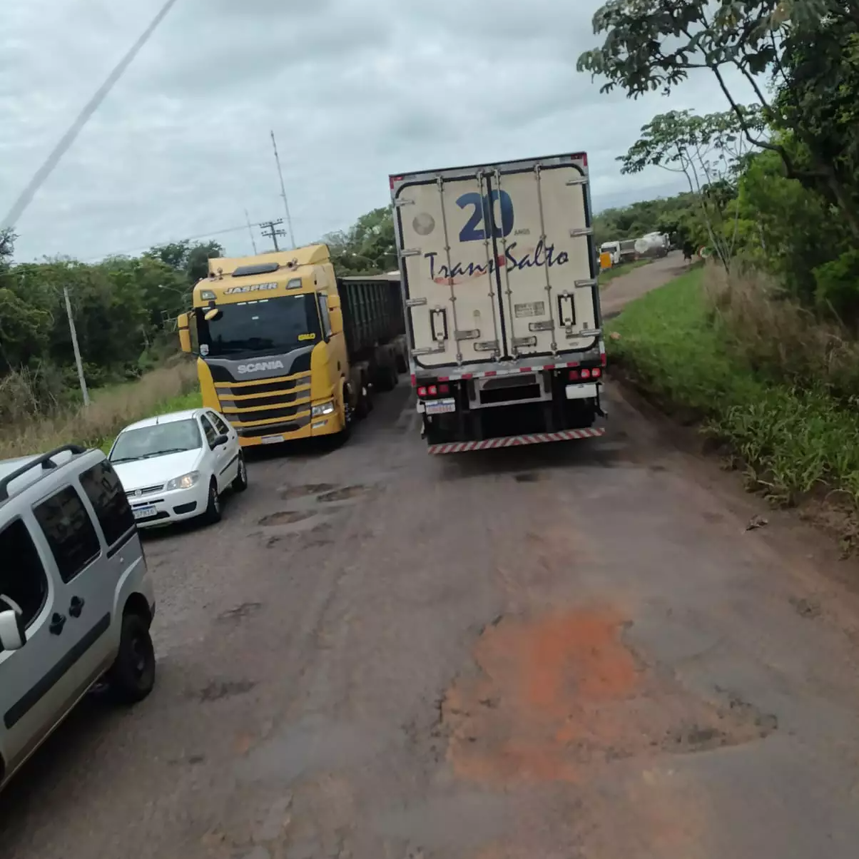 "Sempre foi ruim, hoje está intrafegável": motorista pede recuperação da MS-480