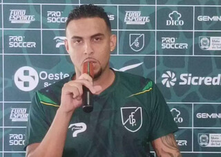 Pantanal apresenta 12 reforços e aposta em campeões do Sub-20 na Copa MS Pantanal apresenta 12 reforços e aposta em campeões do Sub-20 na Copa MS