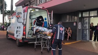 Motociclista que ia para assentamento tem pé amputado em acidente na BR-463 Motociclista que ia para assentamento tem pé amputado em acidente na BR-463