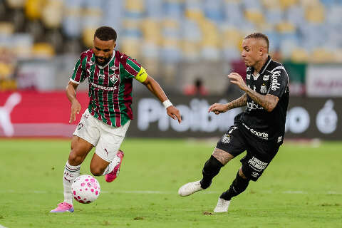 Santos vira sobre o Fluminense em oito minutos e vence no Maracan&atilde;