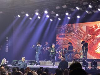 Com open bar de Heineken, sertanejo ganha noite de luxo na Capital