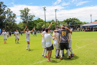 Copa Sabad&atilde;o termina com partidas disputadas e pais jogando ao lado dos filhos 