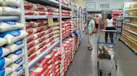 Voc&ecirc; ainda faz quest&atilde;o de comprar suas marcas preferidas no supermercado?