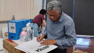 Log&iacute;stica eleitoral entra na reta final com entrega de urnas para o 2&ordm; turno