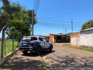 Professor perde R$ 20 mil em golpe e é retirado de casa no Aero Rancho Professor perde R$ 20 mil em golpe e é retirado de casa no Aero Rancho