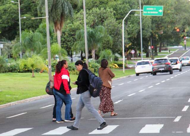 Massa de ar frio mant&eacute;m temperaturas amenas em MS nesta segunda-feira