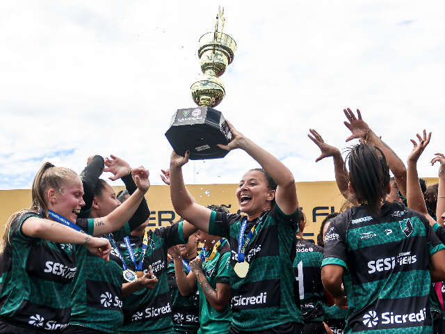 Pantanal goleia Taveir&oacute;polis por 7 a 0 e conquista bicampeonato estadual