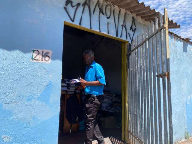 Professor perde R$ 20 mil em golpe e &eacute; retirado de casa no Aero Rancho