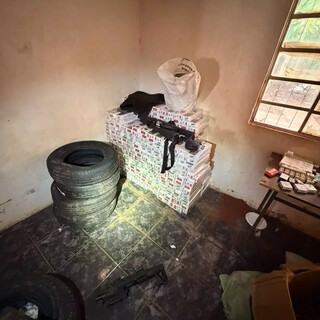 Suspeito de matar rapaz durante assalto morre em troca de tiros com o Choque Suspeito de matar rapaz durante assalto morre em troca de tiros com o Choque