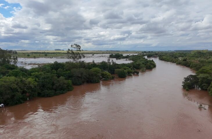 Rio Pardo sobe 29 centímetros e Dourados segue acima da cota de alerta