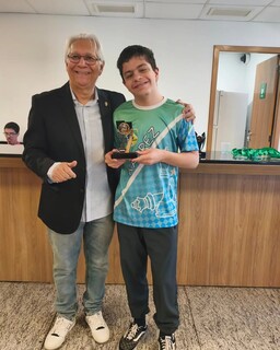 Aos 13 anos, enxadrista de MS se torna o mais jovem Mestre Nacional do Estado Aos 13 anos, enxadrista de MS se torna o mais jovem Mestre Nacional do Estado