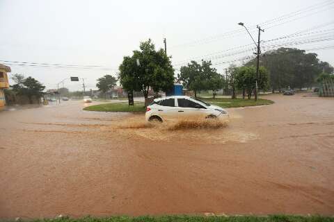 Risco de temporais volta a MS a partir de quinta, com chuva acima de 100 mm