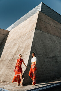 Constru&ccedil;&otilde;es de Gil de Camillo viram estampas em cole&ccedil;&atilde;o de moda