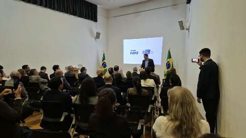 Empres&aacute;rios de MS visitam gigantes da tecnologia e de carros na Coreia do Sul