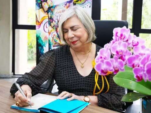 Entre versos e lembran&ccedil;as, Marlene abre ao leitor os escritos de uma vida