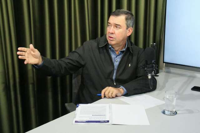 Riedel cobra balan&ccedil;o de erros e acertos e estuda reorganizar secretarias