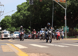 Detran permite simular valores antes de pagar débitos do veículo Detran permite simular valores antes de pagar débitos do veículo
