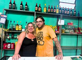 No bar da Rose, 50 centavos valem uma dose e uma ótima conversa No bar da Rose, 50 centavos valem uma dose e uma ótima conversa
