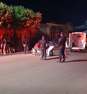 Adolescente &eacute; atingido por ao menos tr&ecirc;s tiros, um deles na cabe&ccedil;a