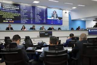 C&acirc;mara fixa posse da Mesa Diretora em 2 de fevereiro e limita data de elei&ccedil;&atilde;o