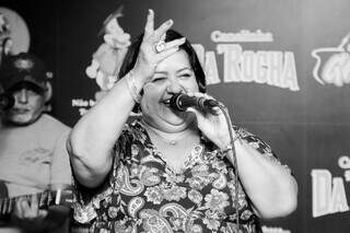 Longe dos holofotes, músicos com muita história ganham retratos Longe dos holofotes, músicos com muita história ganham retratos