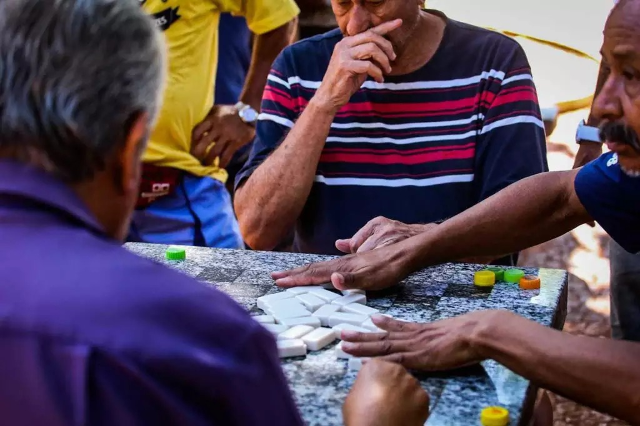 Com truco e domin&oacute;, Jogos Municipais dos Idosos abrem inscri&ccedil;&otilde;es 