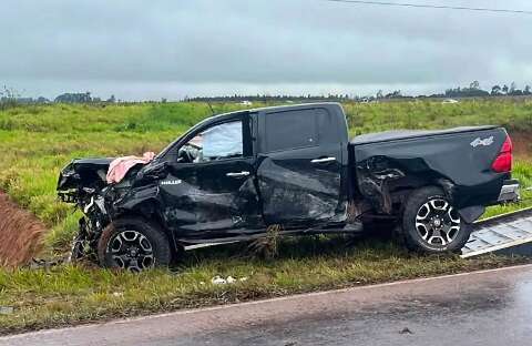 Ex-vice-prefeito de Corumb&aacute; dirigia Hilux envolvida em acidente com 2 mortes