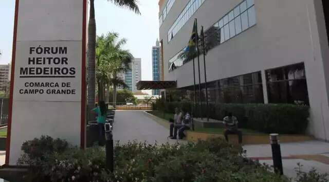 Preso por suspeita de estupro, homem levou crian&ccedil;as para passar o dia na piscina