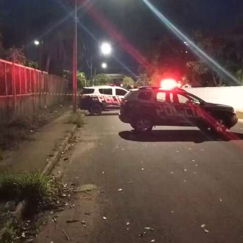 Suspeito de tentativa de roubo morre baleado durante abordagem da PM