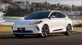 MG IM6 chega ao Brasil com at&eacute; 752 cv e pre&ccedil;o de R$ 439.990