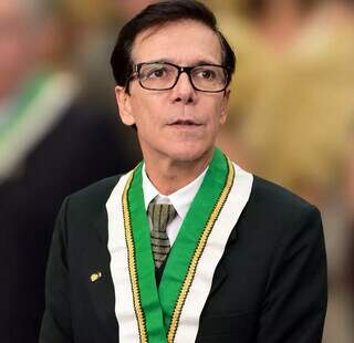 Morre aos 68 anos o escritor e professor Paulo Nolasco dos Santos Morre aos 68 anos o escritor e professor Paulo Nolasco dos Santos