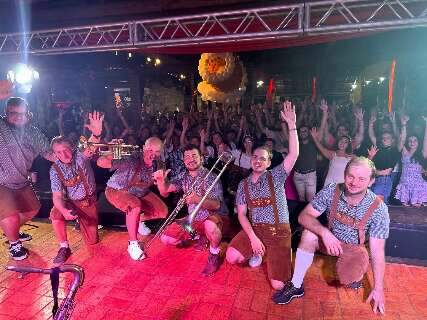 CTG faz Oktoberfest com chope, comida alem&atilde; e m&uacute;sica ao vivo