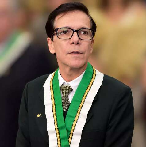 Morre aos 68 anos o escritor e professor Paulo Nolasco dos Santos